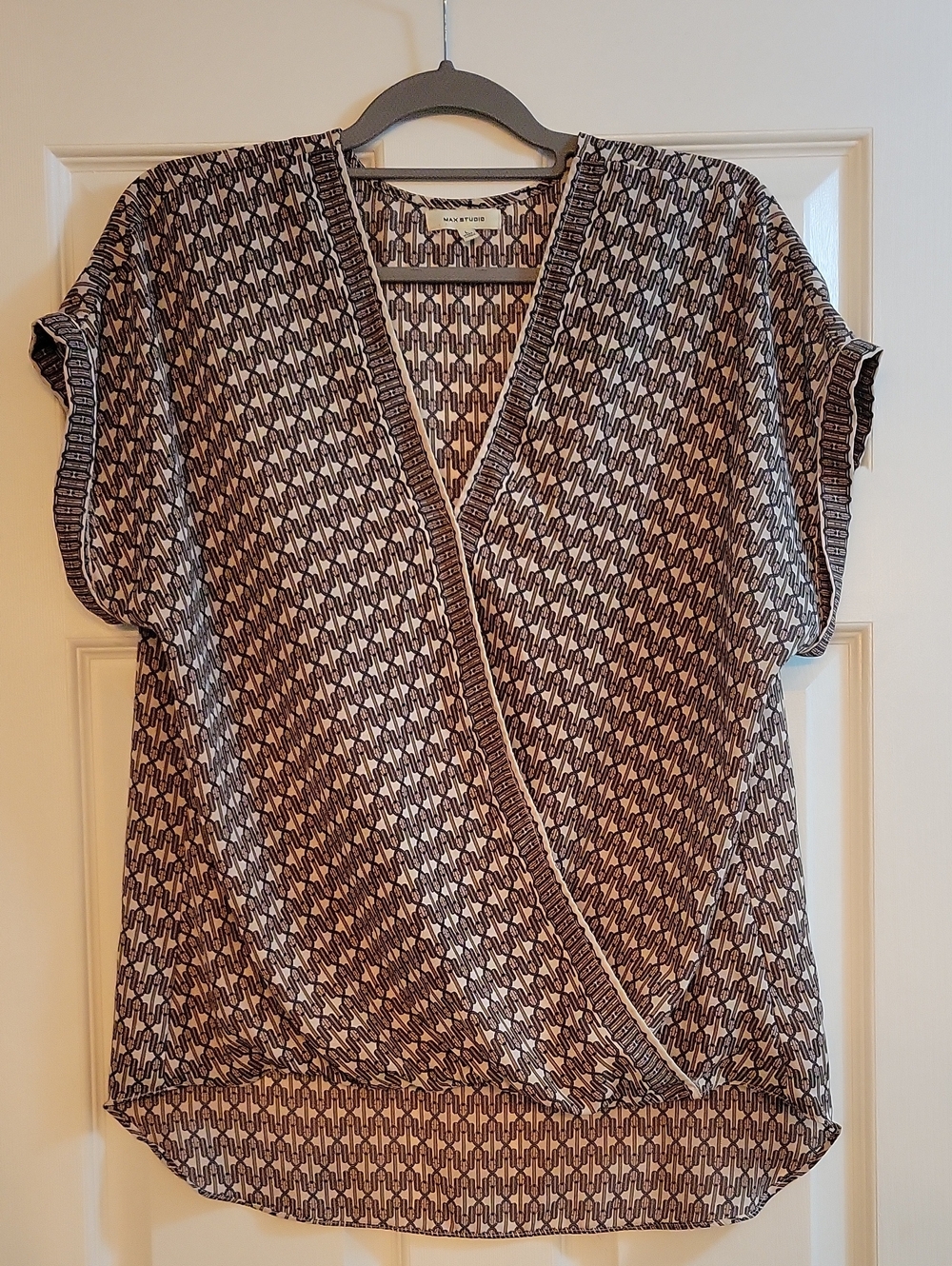 Max Studio Black & Cream Geometric Wrap Blouse